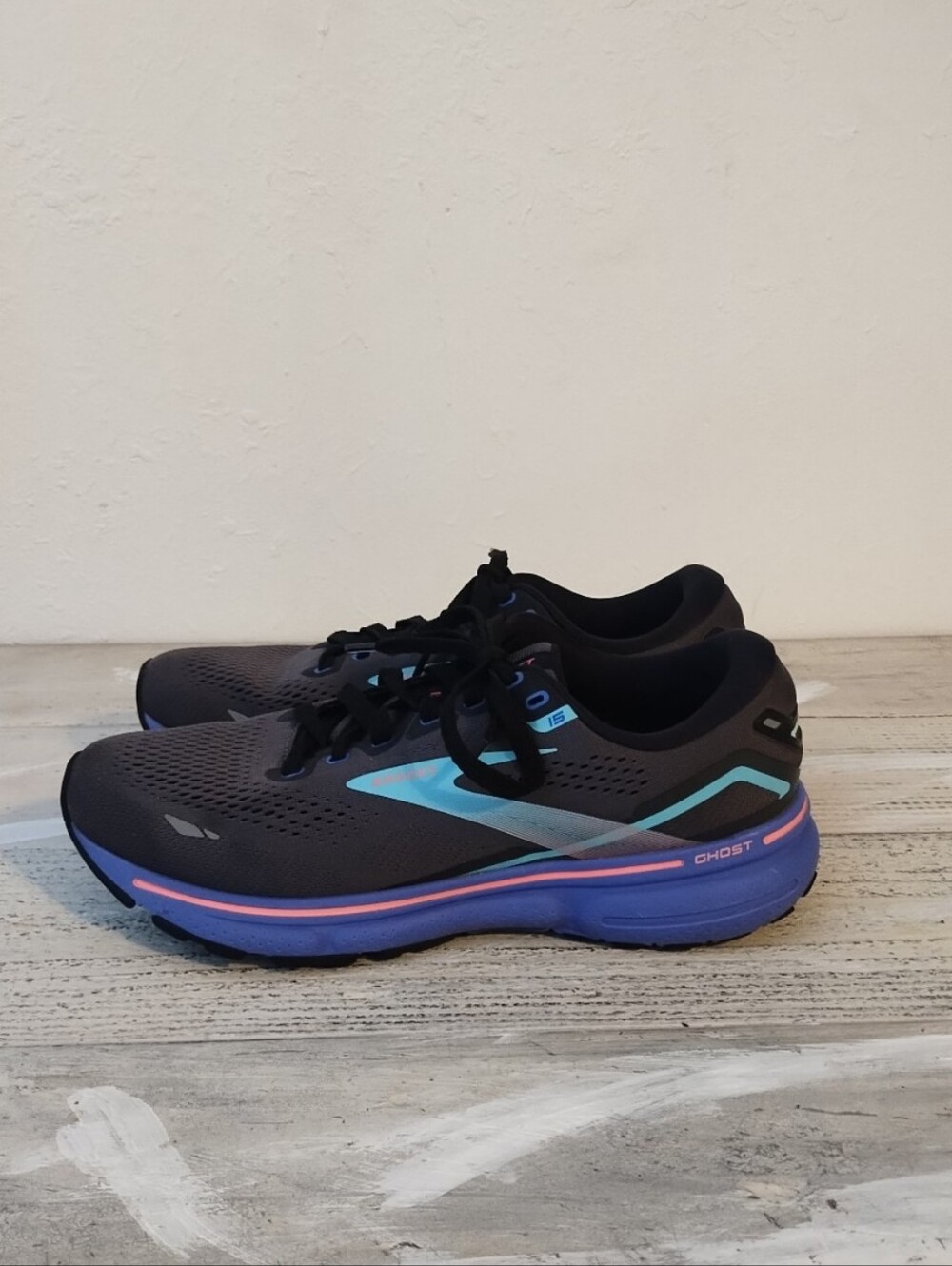 Brooks Ghost 15 U.S.A Womens Size 9.5 Athletic Running Shoes Sneakers